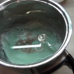 Чистка серебра в мыльной воде